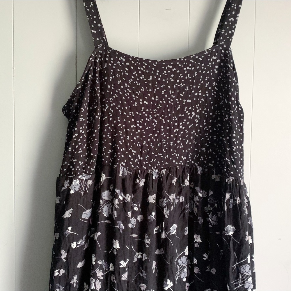 TERRA & SKY Women's Plus Twin Printed Tiered Maxi Dress
Size XXL (20W-22W) - Picture 3 of 10